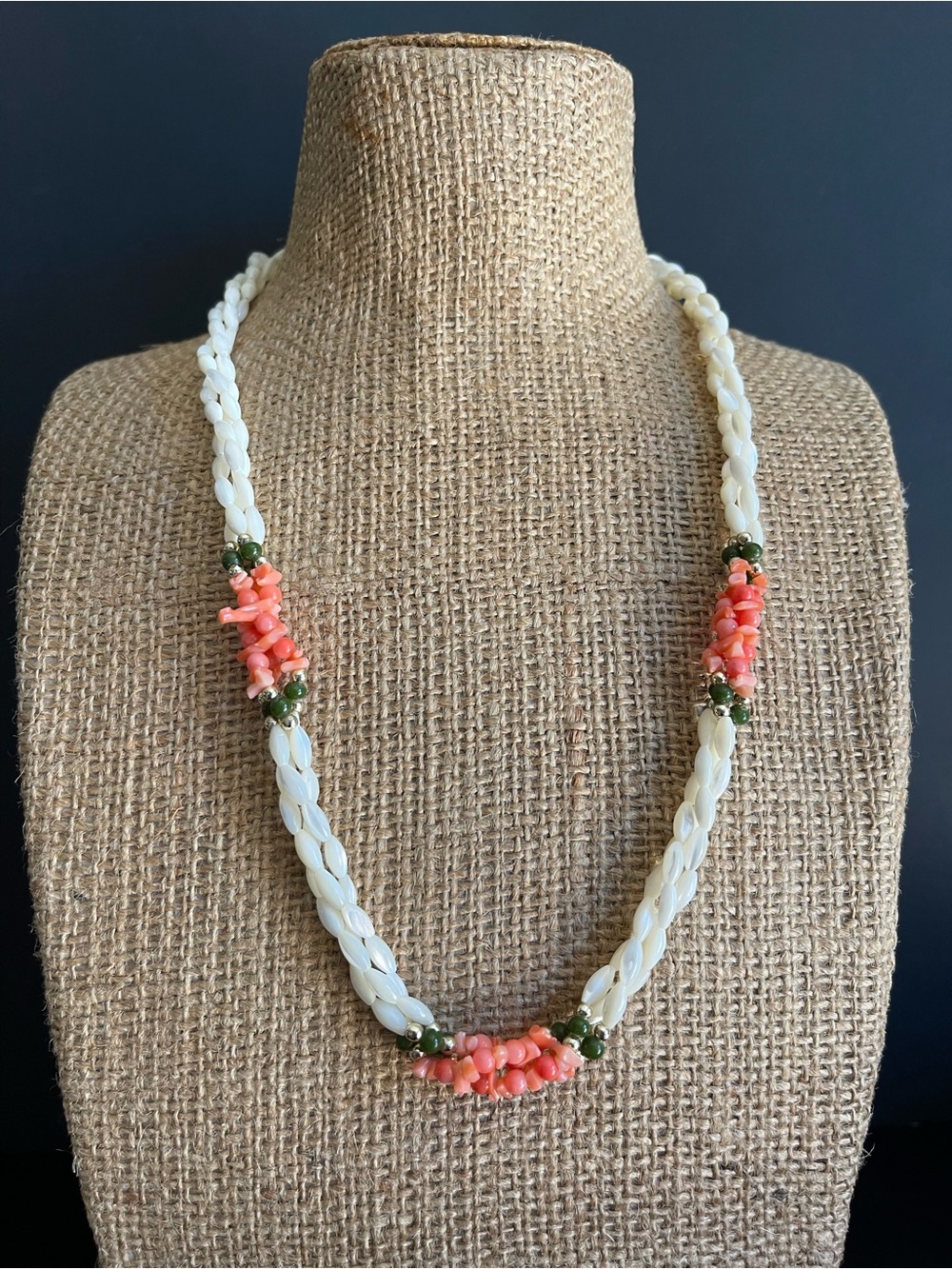 Vintage mother of pearl and Coral Beaded Necklace.
